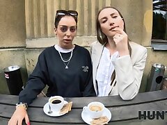 Cum On, Girls!