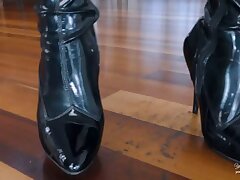 Chastity slave Smothered for My Amusement