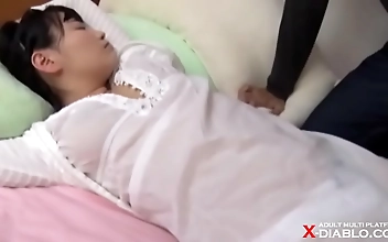 毛片 亚洲一区 Seductive Brunette Slowly Unveils Her Secrets in a