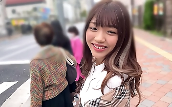 伦理 Sensual Japanese Babe Offers Hot Body Massage Pleasure