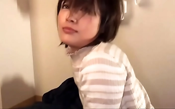 美女 Floor Fantasies Sizzling Asian Beauties' Oral Seduction Delight