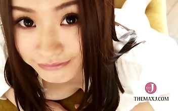 精品 Passionate Hot Japanese Chick Savors Rough and Intense