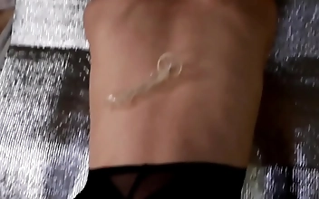 喷水 Rubber Enthusiast Surrenders to Extreme Fetish Fantasies &