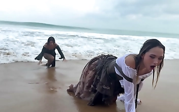 图片 Sizzling Japanese Woman Gives Sensual Self Pleasure Show